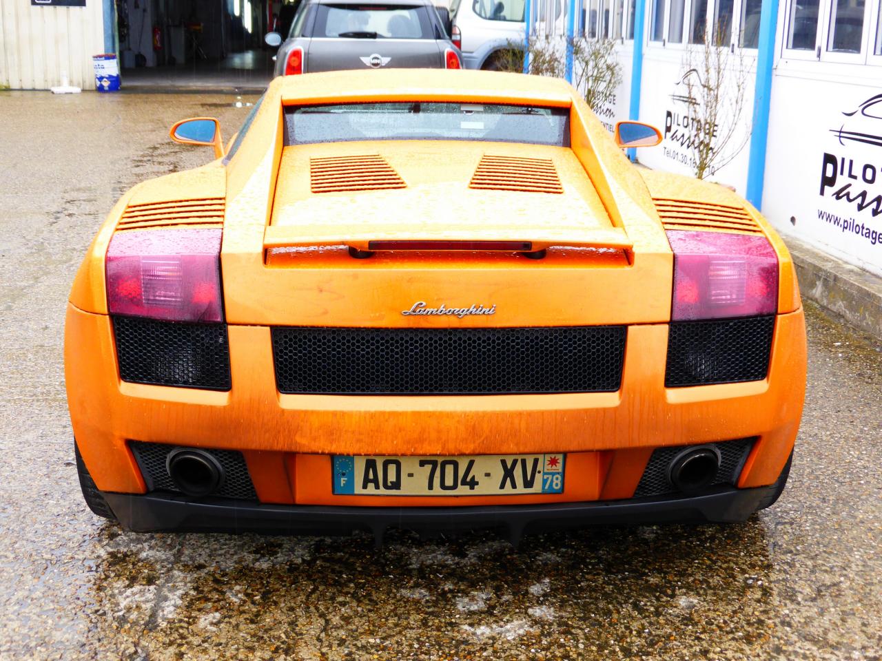 Lamborghini Gallardo orange au circuit Beltoise à Trappes (5)